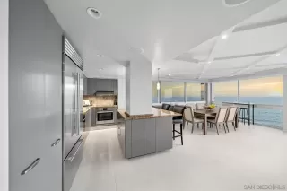 Photo #2: 240016496 Listing