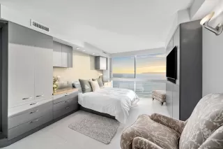 Photo #5: 240016496 Listing