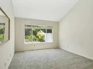 Photo #6: 240016528 Listing