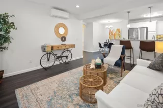 Photo #2: 240016530 Listing