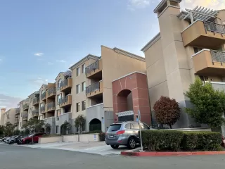 Photo #1: 240016545 Listing 