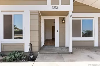 Photo #3: 240016650 Listing 