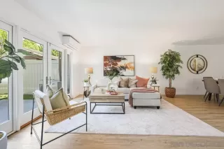 Photo #2: 240016662 Listing