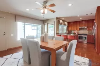 Photo #2: 240016686 Listing