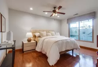 Photo #4: 240016686 Listing