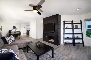 Photo #6: 240016745 Listing