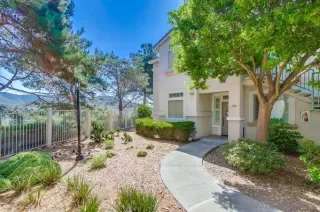 Photo #1: 240016755 Listing