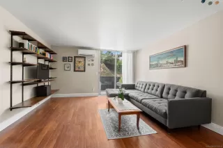 Photo #1: 240016856 Listing