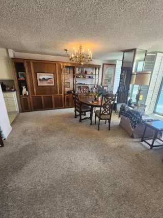 Photo #4: 240016871 Listing