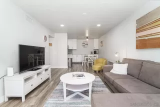 Photo #3: 240016903 Listing 