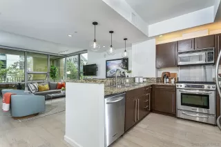 Photo #6: 240016932 Listing 