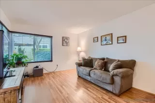 Photo #3: 240016960 Listing