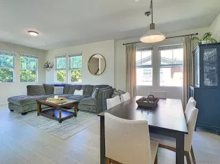 Photo #6: 240016967 Listing