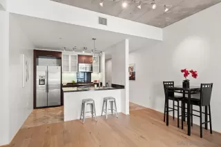 Photo #6: 240016969 Listing 