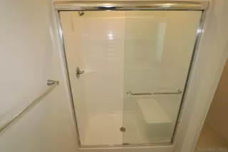 Photo #5: 240017012 Listing 