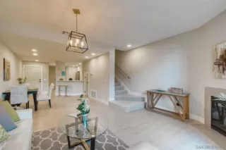 Photo #5: 240017020 Listing