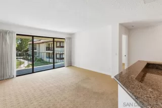 Photo #5: 240017089 Listing 