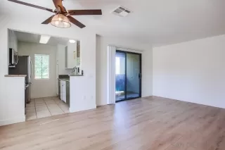 Photo #1: 240017130 Listing