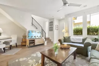 Photo #1: 240017147 Listing