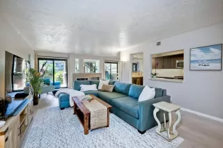 Photo #4: 240017153 Listing 