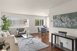 Photo #1: 240017159 Listing