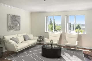 Photo #2: 240017182 Listing