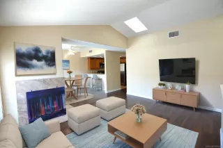 Photo #3: 240017218 Listing