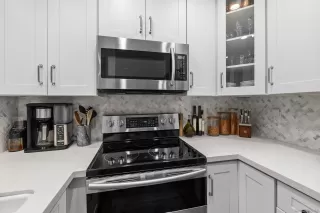 Photo #4: 240017238 Listing