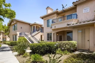 Photo #1: 240017342 Listing