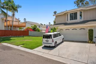 Photo #2: 240017406 Listing