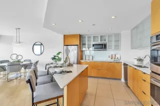 Photo #6: 240017442 Listing