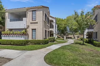 Photo #2: 240017446 Listing 