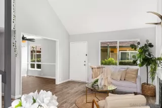 Photo #3: 240017447 Listing 