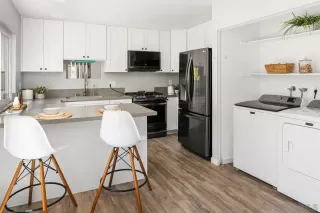 Photo #6: 240017447 Listing 