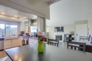 Photo #4: 240017449 Listing 