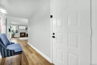 Photo #5: 240017470 Listing