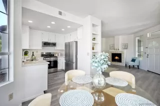 Photo #5: 240017519 Listing