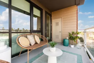 Photo #5: 240017735 Listing 