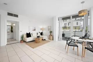 Photo #4: 240017820 Listing