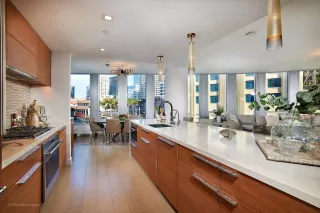 Photo #5: 240017932 Listing