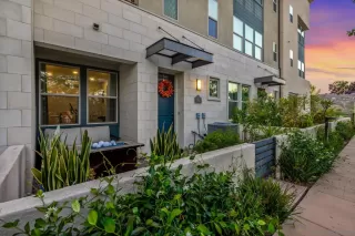 Photo #1: 240018025 Listing