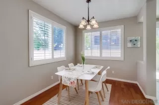 Photo #3: 240018059 Listing