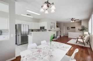 Photo #4: 240018059 Listing