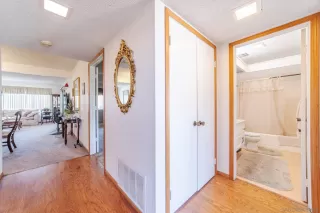 Photo #2: 240018074 Listing