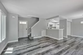 Photo #4: 240018183 Listing