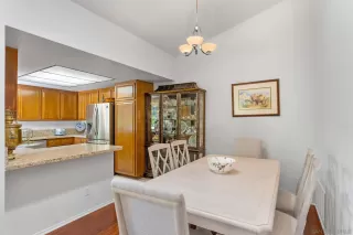 Photo #5: 240018227 Listing