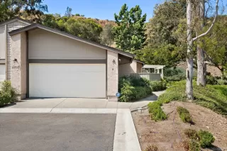 Photo #1: 240018229 Listing