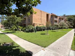 Photo #4: 240018247 Listing