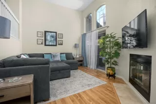 Photo #4: 240018367 Listing