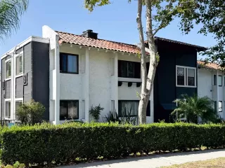 Photo #1: 240018419 Listing